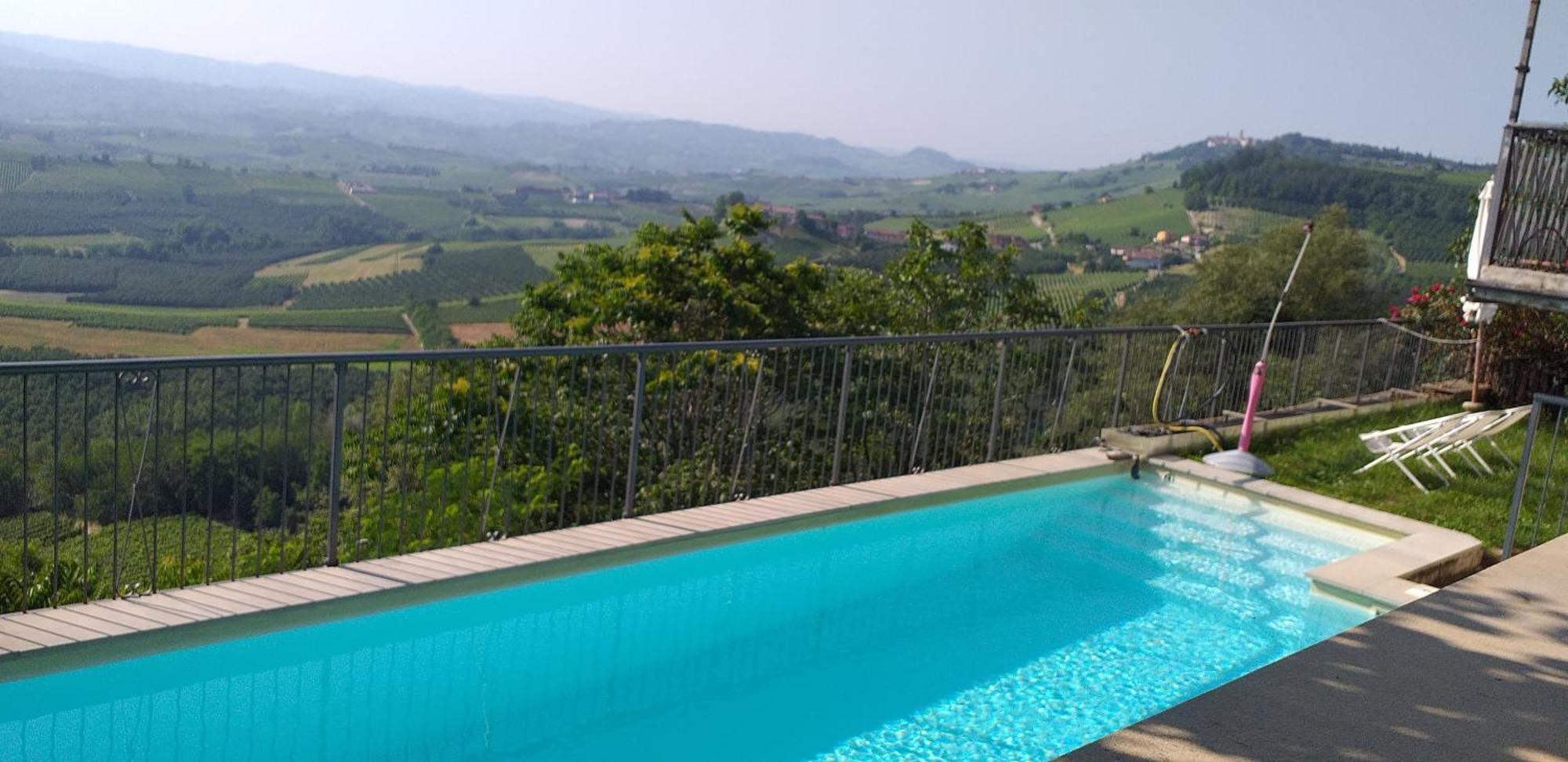 La Vigna Del Parroco Apartment Verduno Luaran gambar