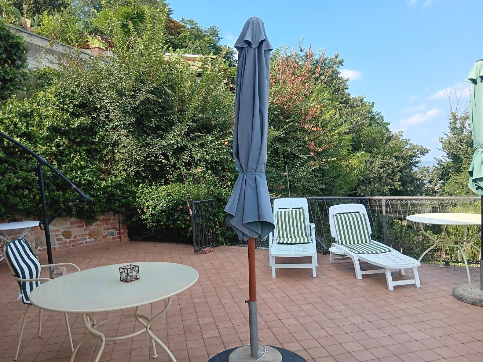 La Vigna Del Parroco Apartment Verduno Luaran gambar
