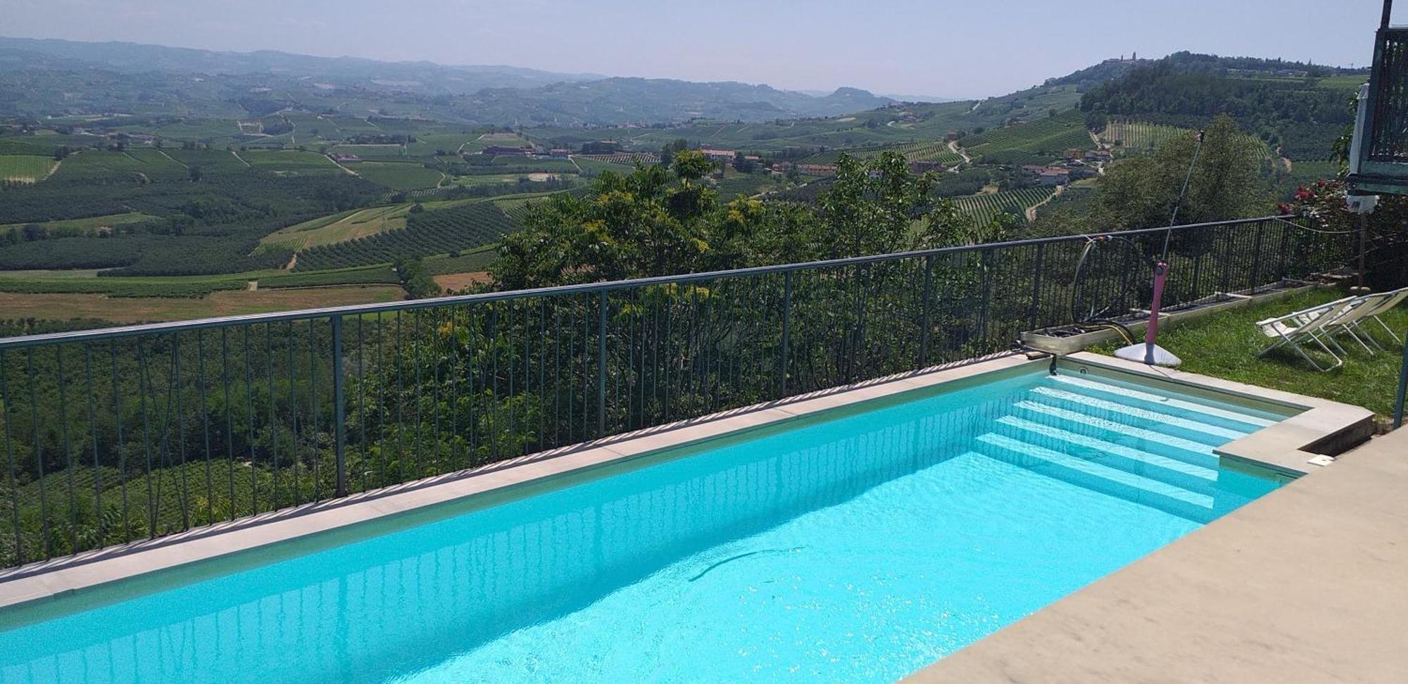 La Vigna Del Parroco Apartment Verduno Luaran gambar