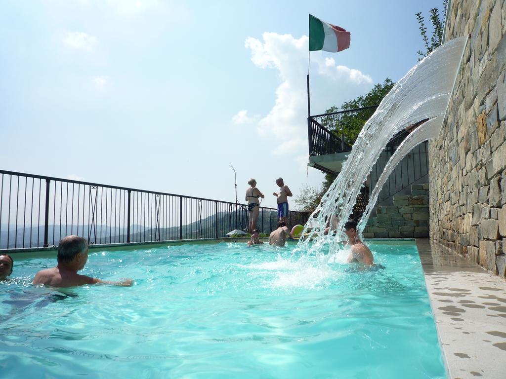 La Vigna Del Parroco Apartment Verduno Bilik gambar